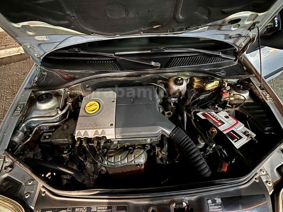 Sahibinden Renault Clio 1.6 RTE 2000 Model 