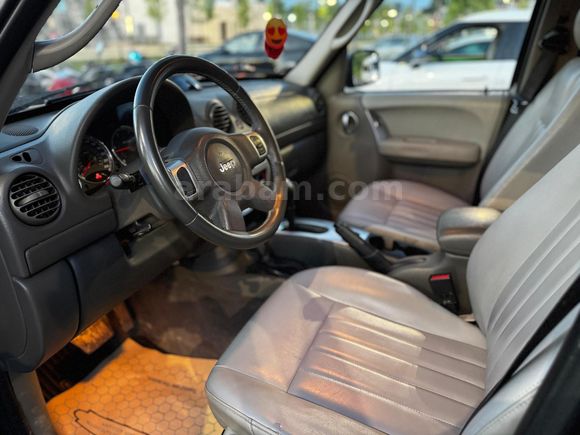 Sahibinden Jeep Cherokee 2.8 CRD Limited 2006 Model