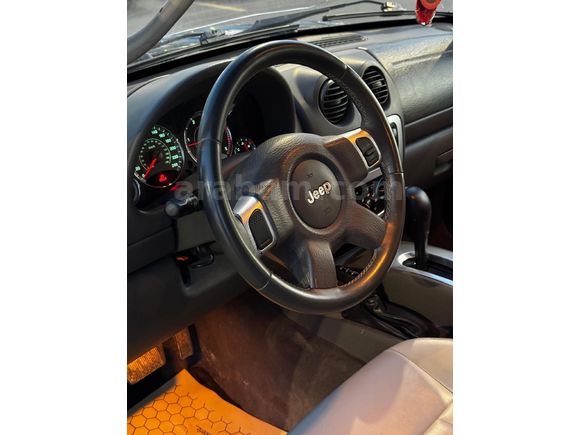 Sahibinden Jeep Cherokee 2.8 CRD Limited 2006 Model