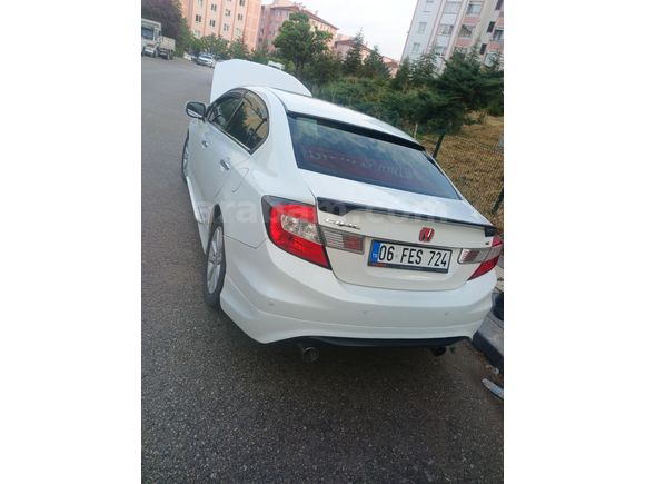 Sahibinden Honda Civic 1.6i VTEC Eco Elegance 2012 Model