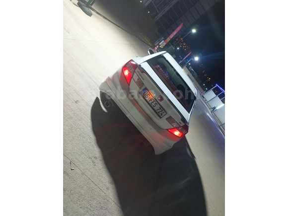 Sahibinden Honda Civic 1.6i VTEC Eco Elegance 2012 Model