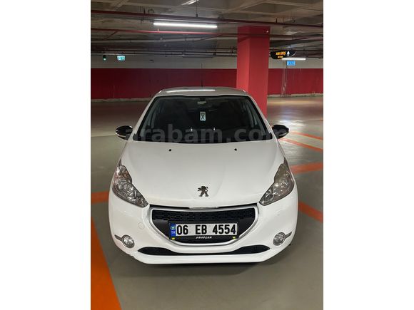 Peugeot 208 2015 150.000 KM