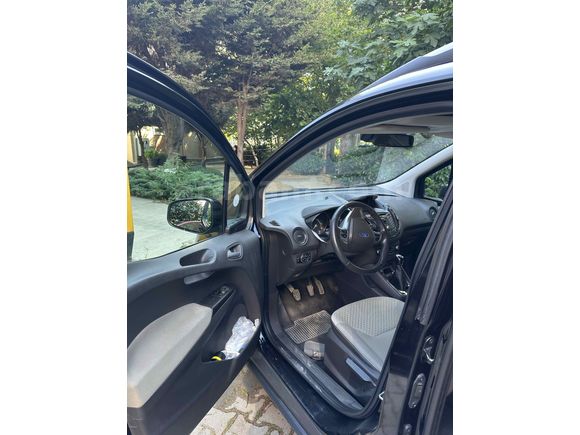 Sahibinden Ford Tourneo Courier 1.6 TDCi Titanium Plus 2014 Model 
