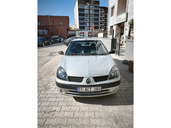 Sahibinden Renault Clio 1.4 2004 Model
