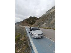 Sahibinden Fiat Linea 1.3 Multijet Active 2009 Model  380.000 km Gri