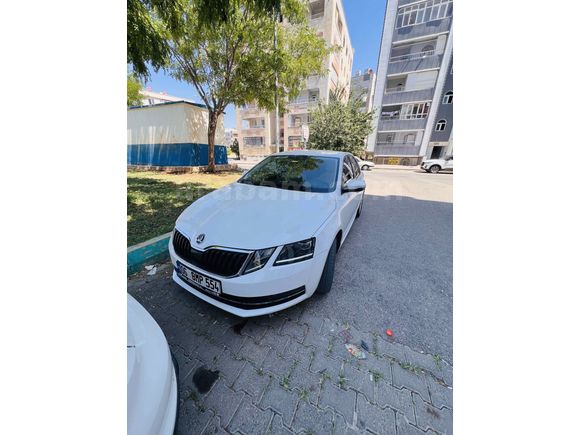 Sahibinden Skoda Octavia 1.6 TDI Style 2017 Model 