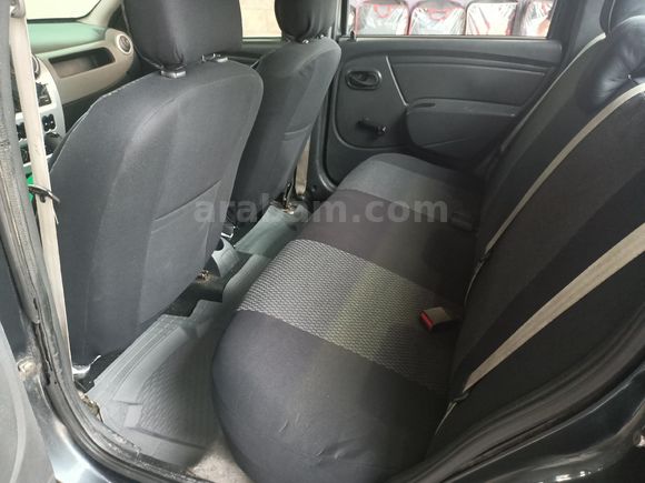 Sahibinden Dacia Logan 1.5 dCi Black Line 2012 Model