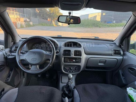 Sahibinden Renault Clio 1.4 RTA 2001 Model 