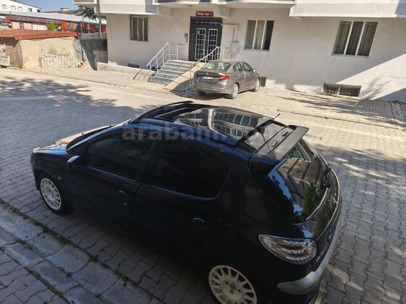 Peugeot 206 1.4 XT 2004 Sunrooflu