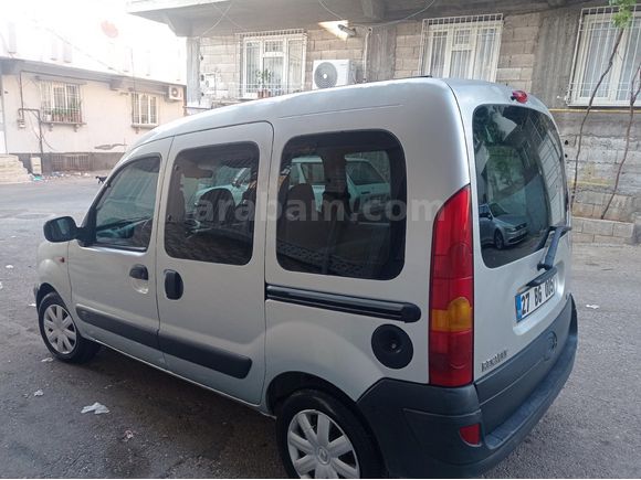 Sahibinden Renault Kangoo Multix 1.5 dCi Authentique 2005 Model
