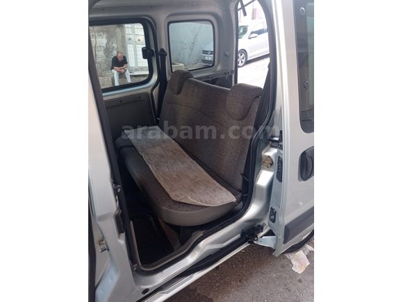 Sahibinden Renault Kangoo Multix 1.5 dCi Authentique 2005 Model