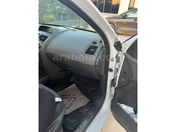 Sahibinden Renault Megane 1.6 Authentique 2010 Model