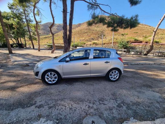 Sahibinden Opel Corsa 1.2 Essentia 2012 Model 