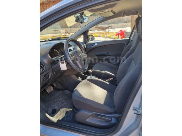 Sahibinden Opel Corsa 1.2 Essentia 2012 Model 