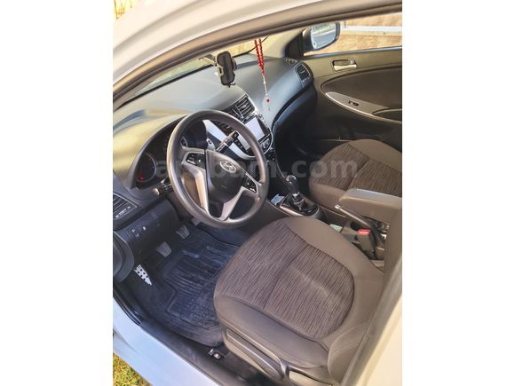 Sahibinden Hyundai Accent Blue 1.6 CRDI Mode Plus 2018 Model