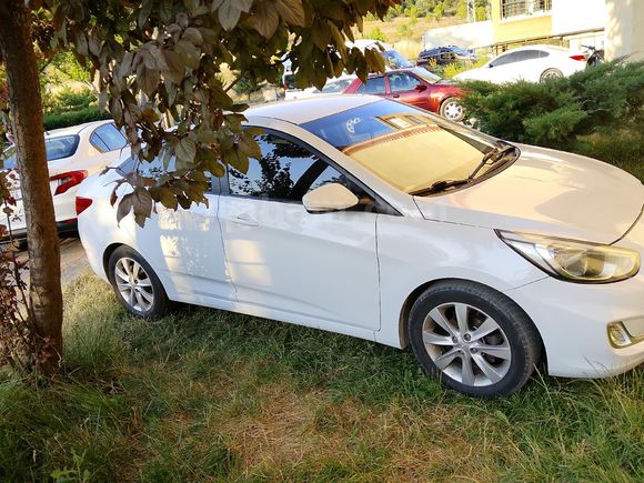 Sahibinden Hyundai Accent Blue 1.6 CRDI Mode Plus 2018 Model