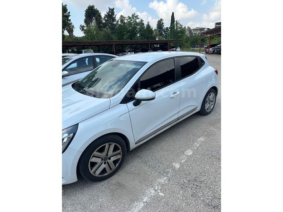 Sahibinden Renault Clio 1.0 TCe Touch 2021 Model 