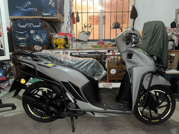 2500 km’de Sahibinden 2025 Anahtarsız Çalışma Honda Dio 