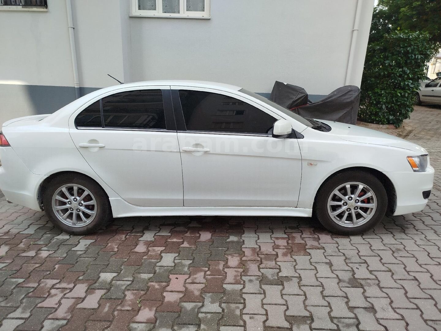 Sahibinden Mitsubishi Lancer 1.6 Invite 2011 Model Osmaniye 312.000 km Beyaz 5
