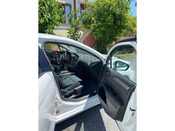 Sahibinden Citroen C4 1.6 e-HDi Confort 2013 Model