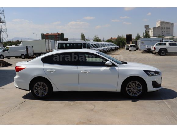 MBS BÜYÜKSOYLU'DAN 2025 FORD FOCUS 1.5 ECOBLUE TITANIUM STİL