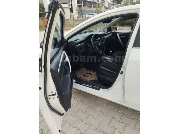 Sahibinden Toyota Corolla 1.4 D-4D Comfort 2015 Model 
