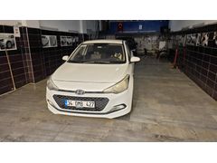 Hyundai i20 1.4 CRDi Jump 2017 Model  248.000 km Beyaz