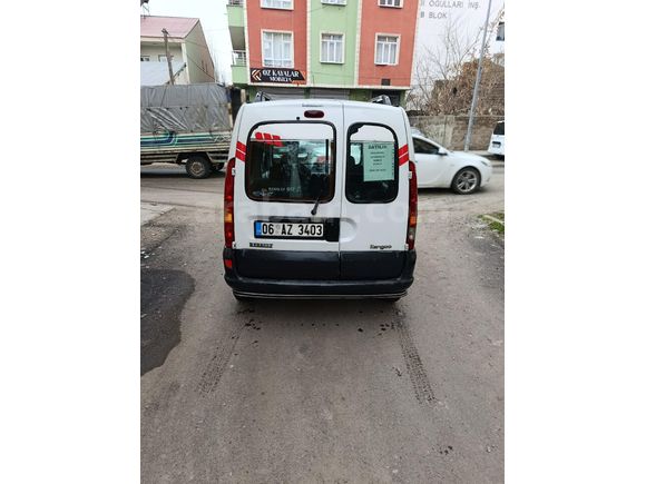 FIRSAT ARACI RENAULT KANGO 2003 MODEL MOTOR YENİ MUAYENE YENİ