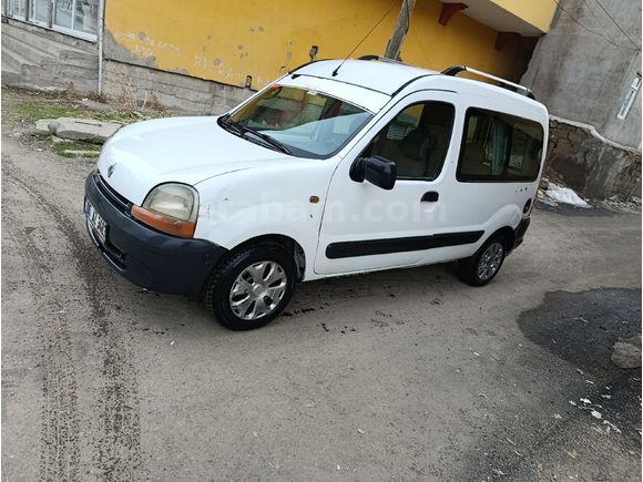 FIRSAT ARACI RENAULT KANGO 2003 MODEL MOTOR YENİ MUAYENE YENİ