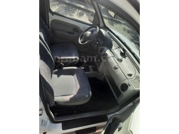 FIRSAT ARACI RENAULT KANGO 2003 MODEL MOTOR YENİ MUAYENE YENİ