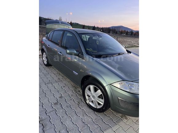 Sahibinden Renault Megane 1.6 Dynamique 2004 Model Malatya 225.000 km Yeşil