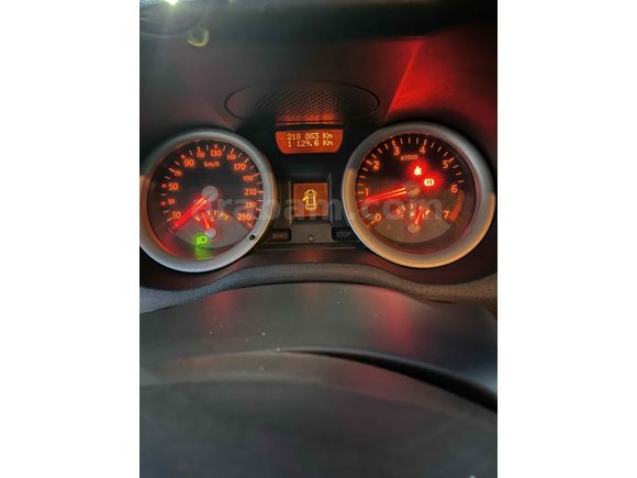 Sahibinden Renault Megane 1.6 Dynamique 2004 Model Malatya 225.000 km Yeşil