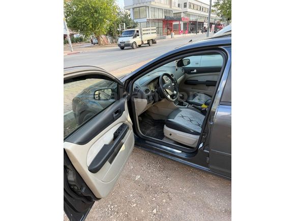 Acil Satılık Ford Focus 1.6 TDCi Ghia 2006 Model