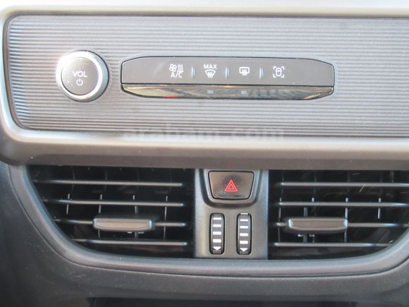 BÜYÜKSOYLU'DAN 2024 TOURNEO COURİER 1.5 ECOBLUE DELUXE 100 HP