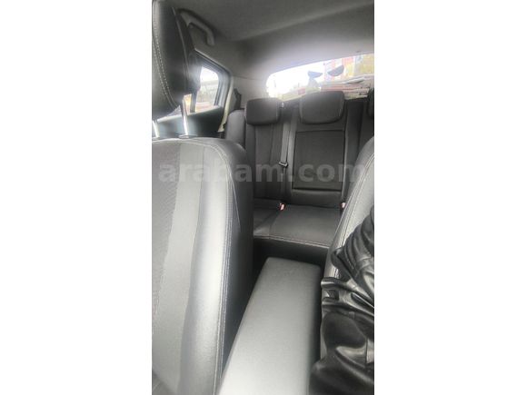 Sahibinden Renault Megane 1.5 dCi Dynamique 2010 Model  303.000 km Mavi
