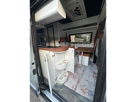  2021 MAN TGE 3.180 4x4 Motokaravan | OnAir 400Ah Lityum