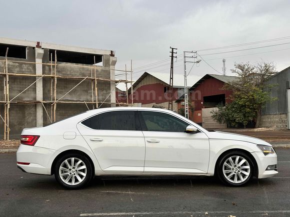 Sahibinden Skoda SuperB 1.6 TDI Style 2016 Model 