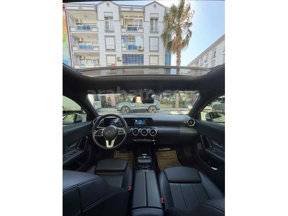 2020 A180 Style Yetkili Servis Hatasız Boyasız Cam Tavan 