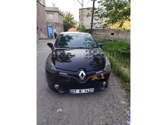 Sahibinden Renault Clio 1.2 joy 2012 Model  153.000 km Siyah