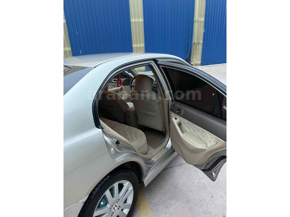 Honda Civic 1.6i VTEC LS 2005 Model 