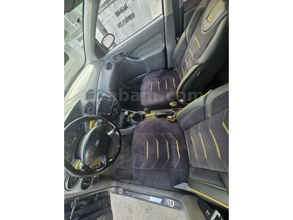 Sahibinden Ford Focus 1.6 Comfort 2003 Model