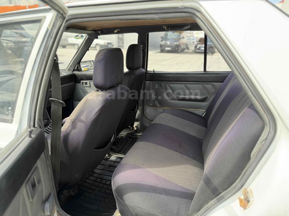 Galeriden Renault R 9 1.4 Spring 1993 Model Kırklareli