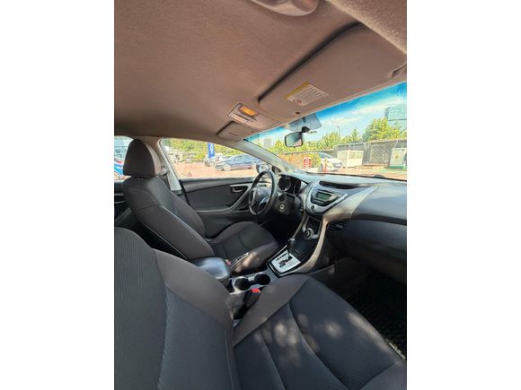 Sahibinden Hyundai Elantra DEĞİŞENSİZ 2 PARÇA LOKAL