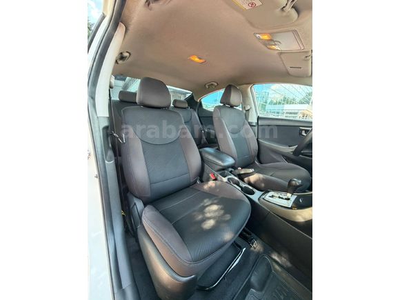 Sahibinden Hyundai Elantra DEĞİŞENSİZ 2 PARÇA LOKAL