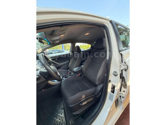 Sahibinden Hyundai Elantra DEĞİŞENSİZ 2 PARÇA LOKAL