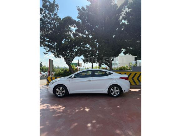 Sahibinden Hyundai Elantra DEĞİŞENSİZ 2 PARÇA LOKAL