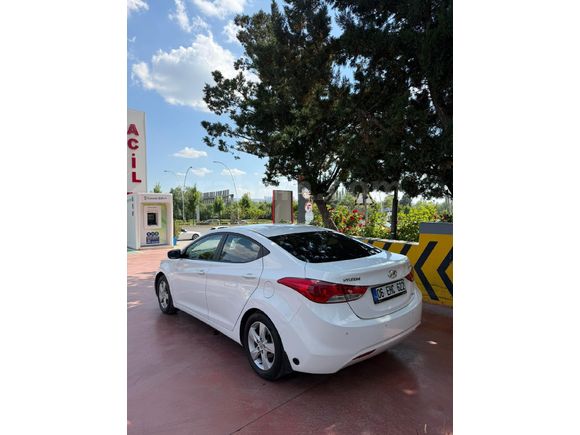 Sahibinden Hyundai Elantra DEĞİŞENSİZ 2 PARÇA LOKAL