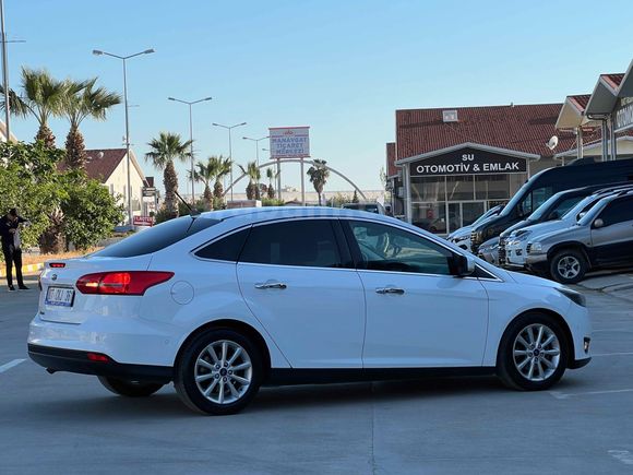 2018 FOCUS TITANIUM OTOMATİK AĞIR BAKIMLI 160 BİN KM