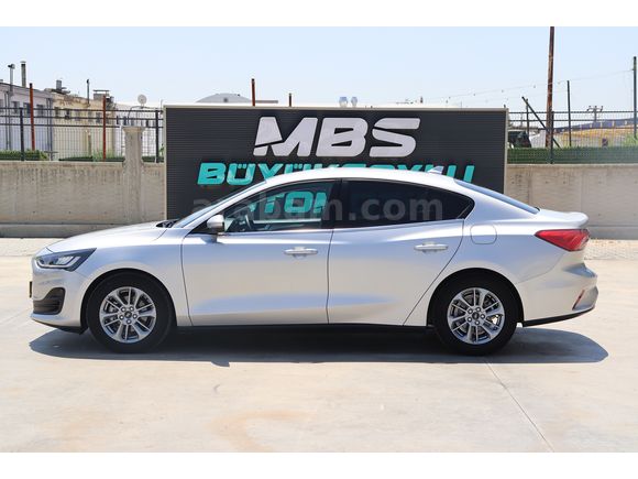 MBS BÜYÜKSOYLU'DAN 2025 FORD FOCUS 1.5 ECOBLUE TITANIUM STİL