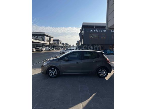 Sahibinden Peugeot 208 1.4 HDi Active 2012 Model 